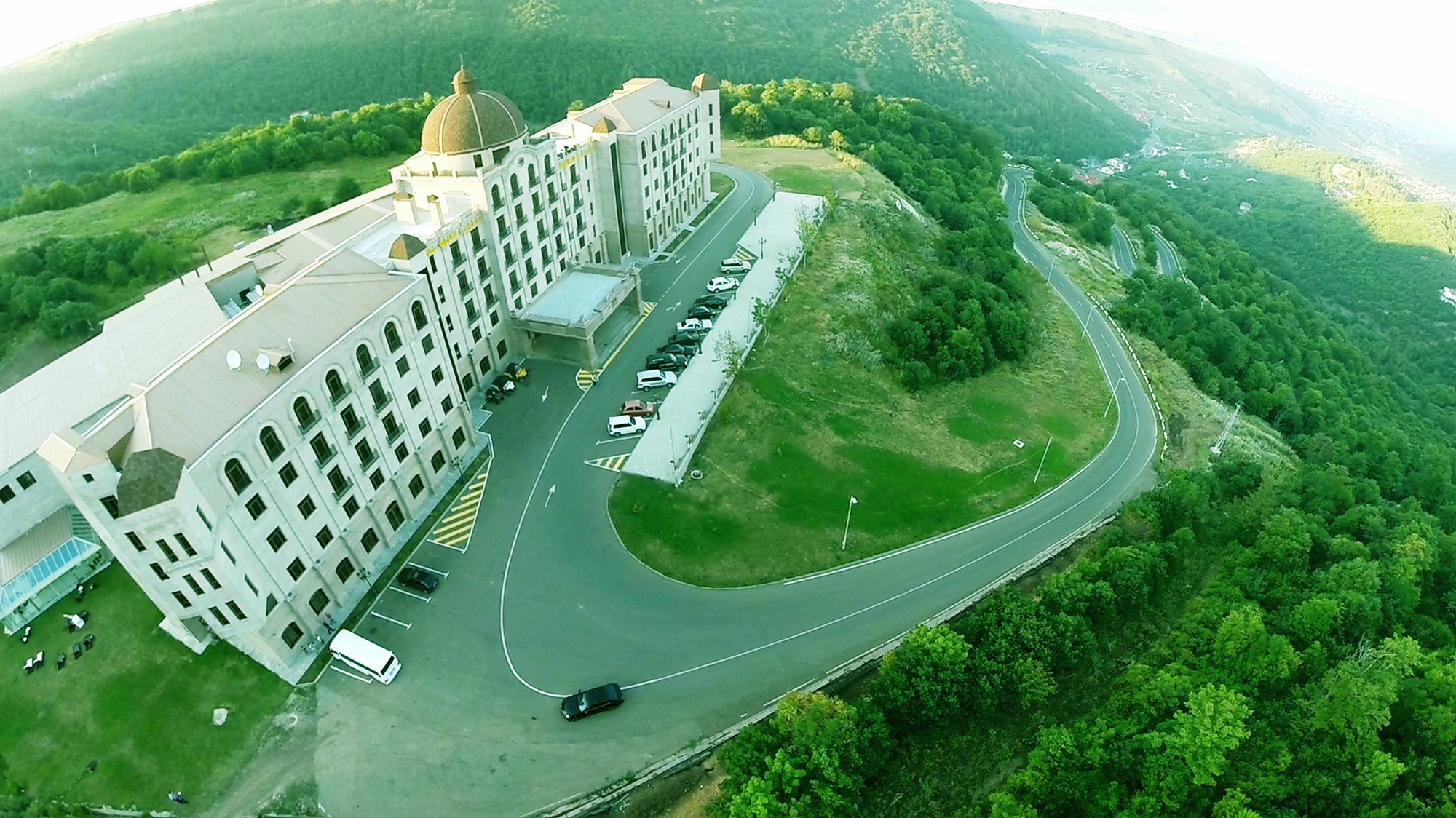 Golden Palace Hotel Resort & Spa Gl Tsaghkadzor Exteriör bild